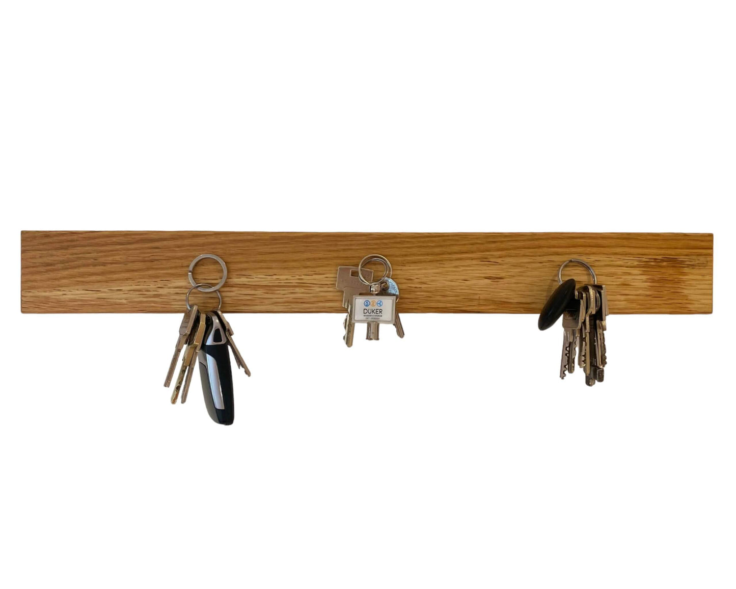 Magnetisches Schlüsselbrett aus massivem Eichenholz in Handarbeit